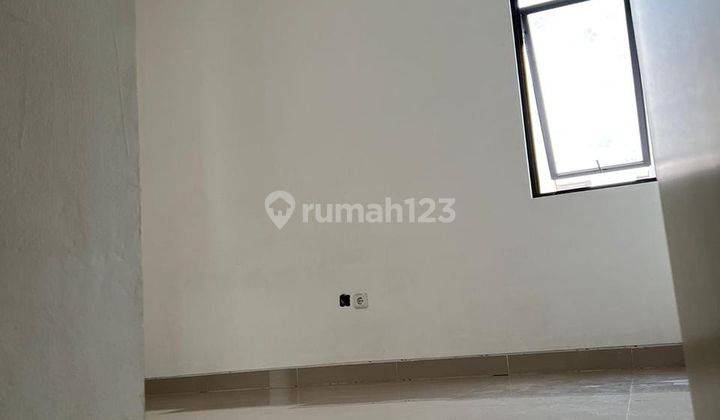 Rumah Cluster Botanica 2 Lantai Perumahan Vida Bekasi 2