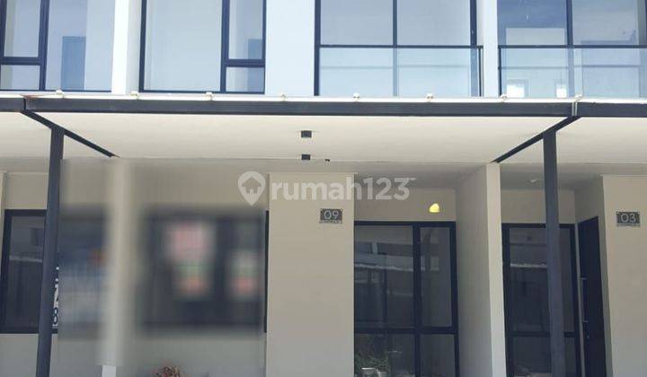 Dijual Rumah Milenial Cluster Florida PIK 2 uk 4,5x12.5 2lantai 2