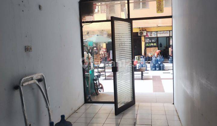 Peluang usaha Lokasi Untuk buka nasi Padang, warteg Lokasi Di apartemen teluk Intan . Kios Area foodcourt 1