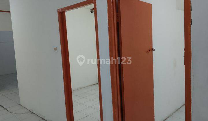 Disewakan Rumah Teluk Gong 4x16m2 1.5 Lantai Termurah Baru Renovasi Siap Huni 2