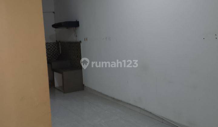 Disewakan Rumah Teluk Gong Siap Huni 2.5 Lantai Ada Garasi Mobil 2