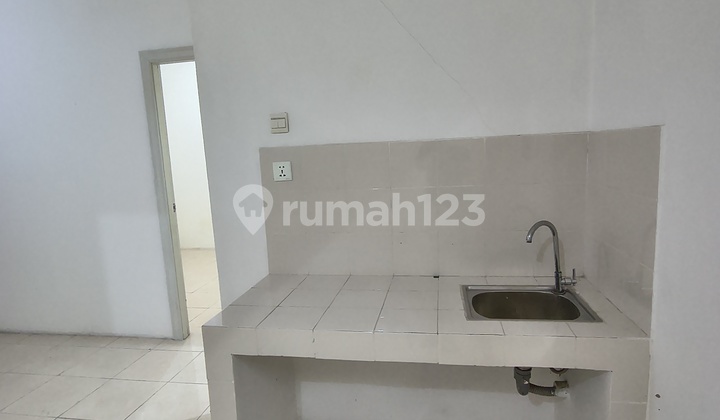 For Rent: Teluk Intan Tower Sapphire Apartment Unit, 3 Bedrooms, 64M² Type, Unfurnished. 2