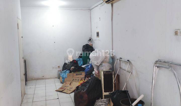 Peluang usaha Lokasi Untuk buka nasi Padang, warteg Lokasi Di apartemen teluk Intan . Kios Area foodcourt 2