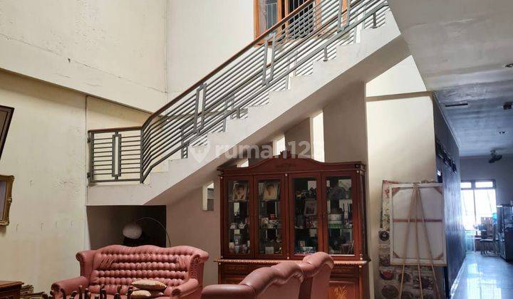 Dijual Rumah 2 Lantai di Kanoman, Pekalipan, Cirebon 2