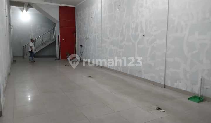 Ready-to-Use Shop House for Rent in Cirebon City