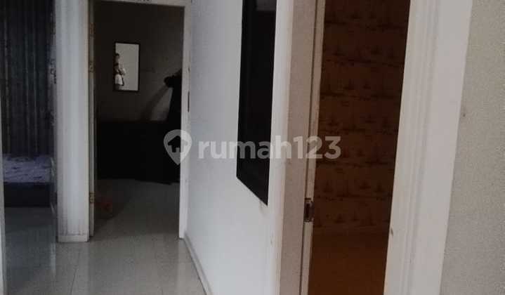 For Sale Nice Semi-Furnished House in Sapphire Boulevard, Cirebon 1