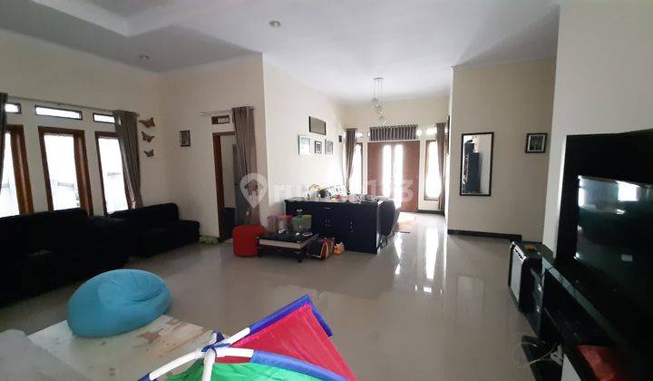 Dijual Rumah Semi Furnished di Perumahan Grand Kasturi, Kuningan 2