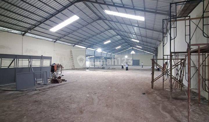 Dijual Gudang Luas Tersedia Office di Depok, Cirebon 2