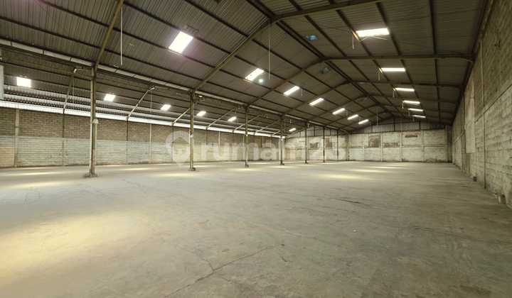 Warehouse for Rent Ready for Use in Plumbon Cirebon