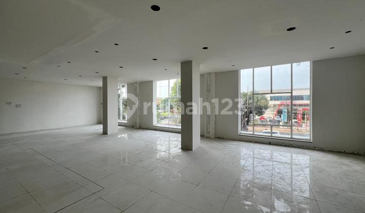 Rent/Sale of Good Quality, Ready-to-Use Shophouse in Cirebon City