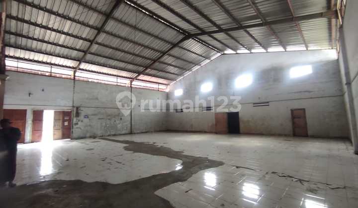 For Rent, Ready-to-Use Warehouse on Fatahilan Street, Cirebon For Rent, Ready-to-Use Warehouse on Fatahilan Street, Cirebon
