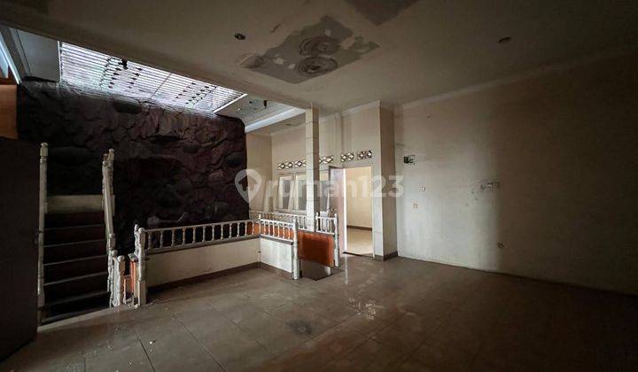 Disewakan Ruko 3 Lantai di Perumnas, Cirebon 2