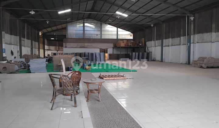 Gudang Siap Pakai Di Plumbon Cirebon 