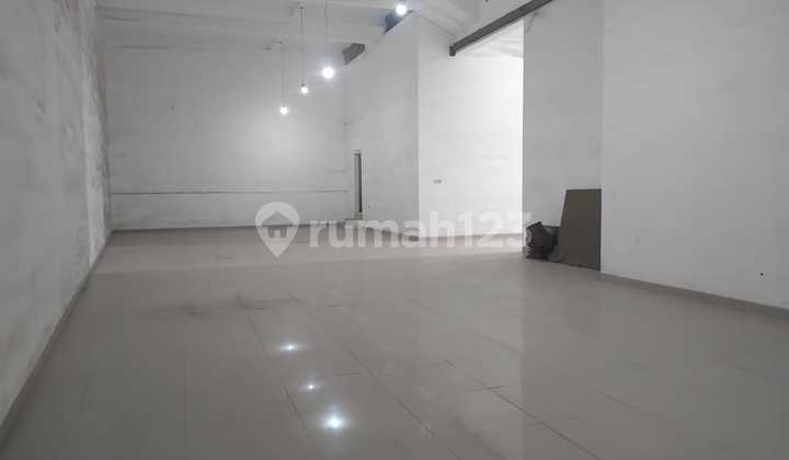Rent/ Sell Good Shophouse in Pabuaran Cirebon 2