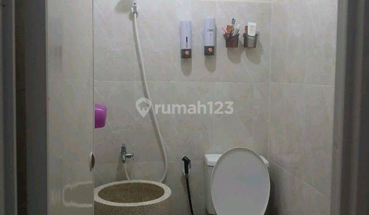 Dijual.rumah Baru 2 Lantai / Shm / Jl.rangkah Gg 7 2