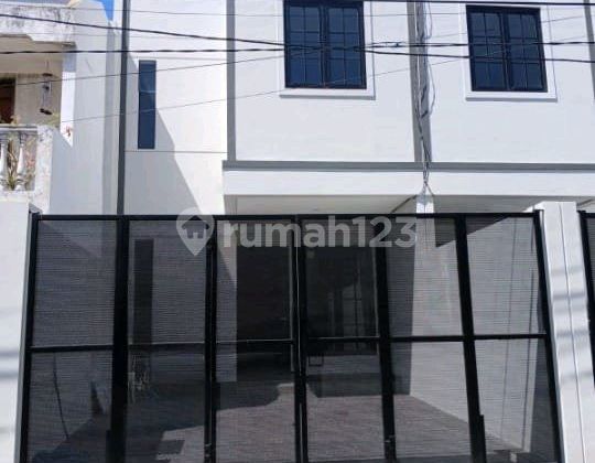 For Quick Sale. New Two-Story House in Karang Empat with SHM. 1