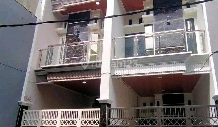 Dijual.rumah Baru Lebak Arum 1