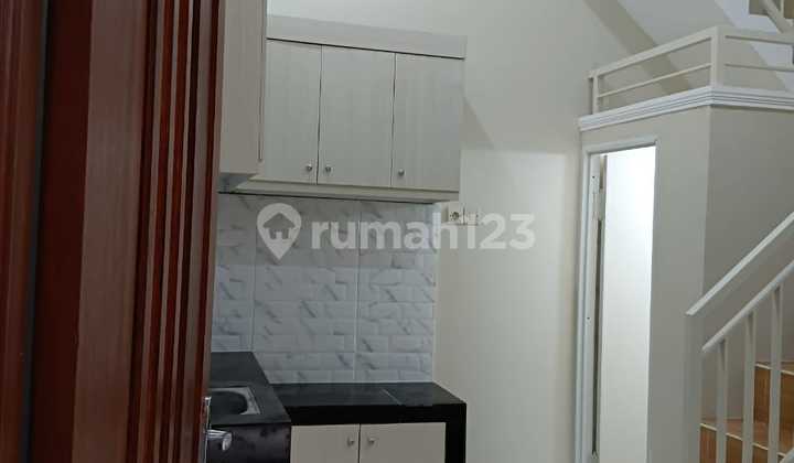 Dijual Rumah Baru Pecindilan SHM 2 Lantai 2