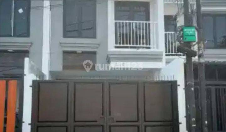 19391-Dj, Jual Rumah 2 lantai Kwitang- senen 1