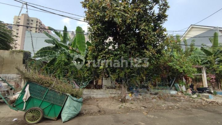 Yes, Selling Plot / Land 20 Meters Wide in Sunter