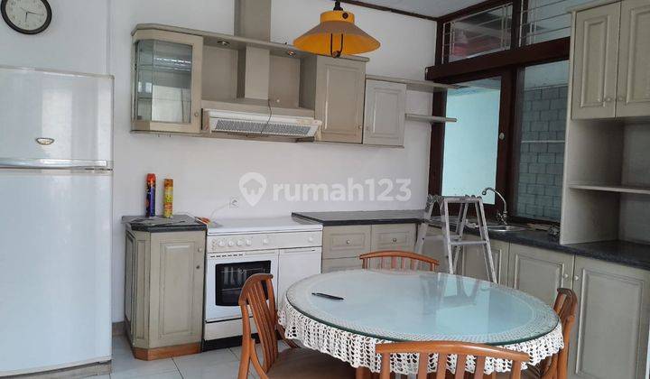 Disewakan Rumah Full Furnish Pasirluyu Srimahi Bandung 1