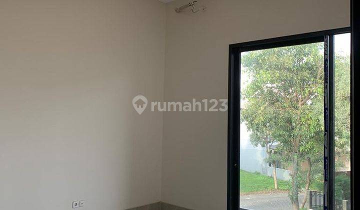 Rumah Villa Bukit Regency 2 Pakuwon Indah Semi Furnish Bisa Negoo 1