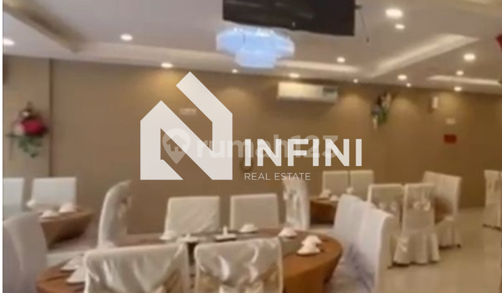 Ruko 2 Unit 4 Lantai Lokasi Strategis Furnished Di Kota Batam