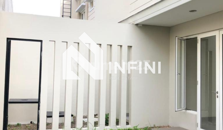 Modern House With Green View 2 Floors Ready to Live In Batam Centre 2