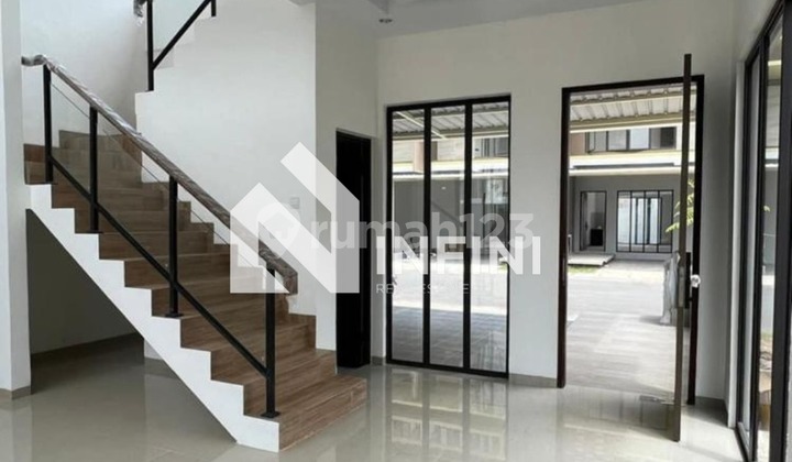 MODERN MINIMALIST HOUSE 2 STORIES READY TO OCCUPY IN BATAM CENTER