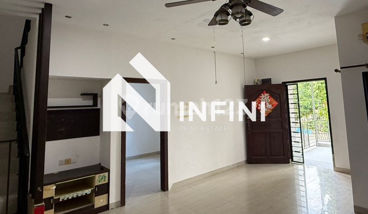 Rumah 2 Lantai Furnish Dengan Bathtub Siap Huni Di Batam