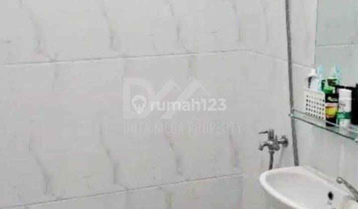 Rumah Bagus dan Cantik 2 Lantai di Graha Raya Bintaro 2