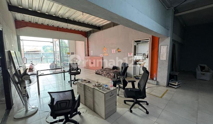 Building 4, Good Floor, Beside Main Road, Container Access to Tj Priuk