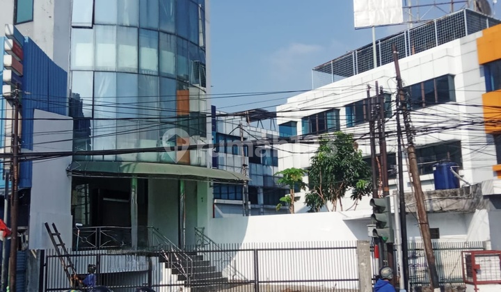 Gedung Office Pinggir Jalan Raya Jak Pus Akses Tol Siap Huni Gedung Office Pinggir Jalan Raya Jak Pus Akses Tol Siap Huni
