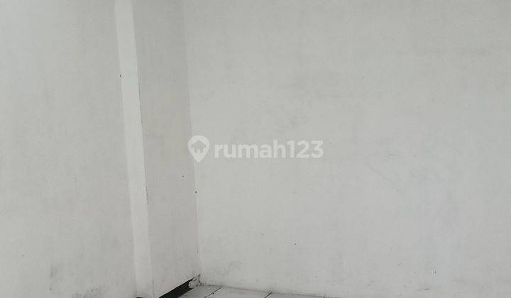 Ruko 3,5 Lantai Pinggir Jalan Jakarta Pusat Tidak Kena GAGE 2