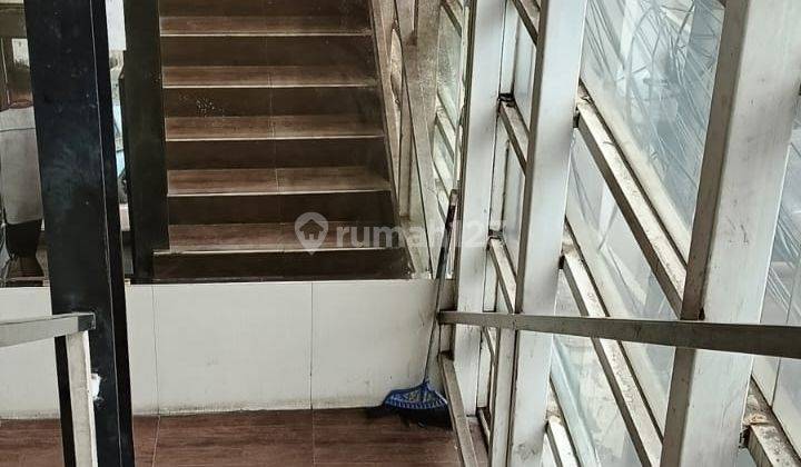 Ruang Usaha 2 Lantai Hoek Strategis Cocok Mini Market, Percetakan 2