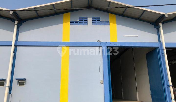 Gudang Jurumudi Akses Kontainer 40ft Area Pergudangan, Aman Gudang Jurumudi Akses Kontainer 40ft Area Pergudangan, Aman