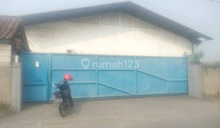 Tanah gudang 2 Gedung Jalanan rata Independent 1