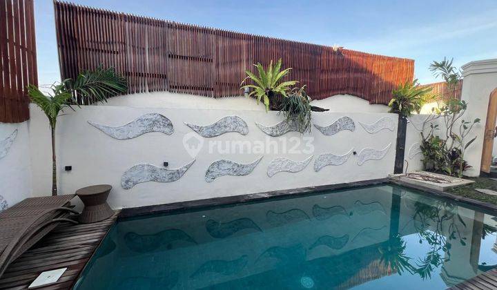 Villa 3BR Minimalist Modern Furnished in Padonan, Canggu.