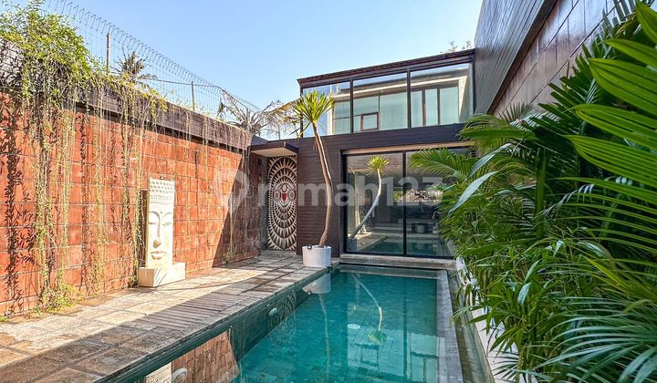 Villa 3BR Modern Style di Jimbaran dekat Jimbaran Beach