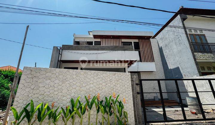 Modern Minimalist 3BR Villa in Sanur. 2