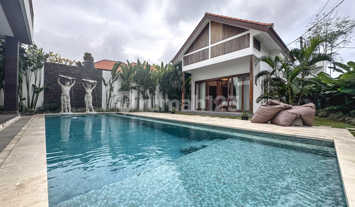 Villa 3Br Luxury Modern With Spacious Garden In Canggu