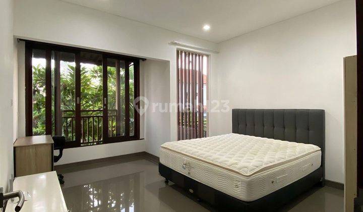 Dijual Rumah Modern Minimalis 2 Lantai di Daerah Kerobokan Kaja Jalan Muding Buit 2