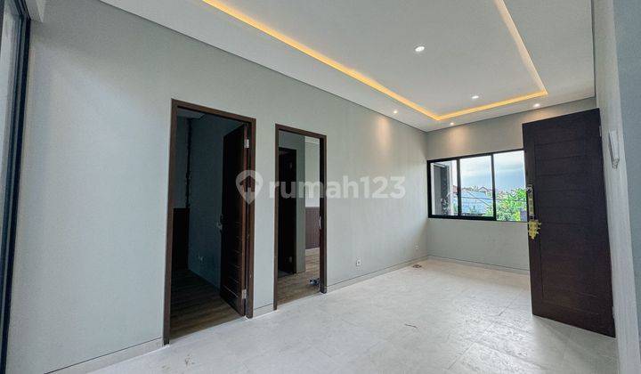 Minimalist Luxury House in Padangsambian, West Denpasar. 2