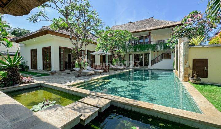 Luxury 5BR Villa Near Sanur Beach For Leasehold 1