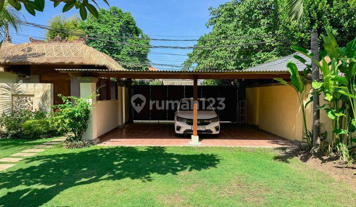 Luxury Beautiful  5BR Villa  near Sanur Beach 2