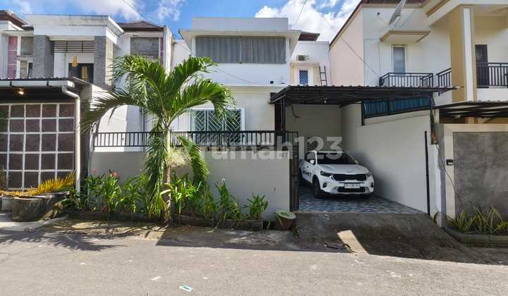 3Br Minimalist Modern House in Kerobokan, Badung