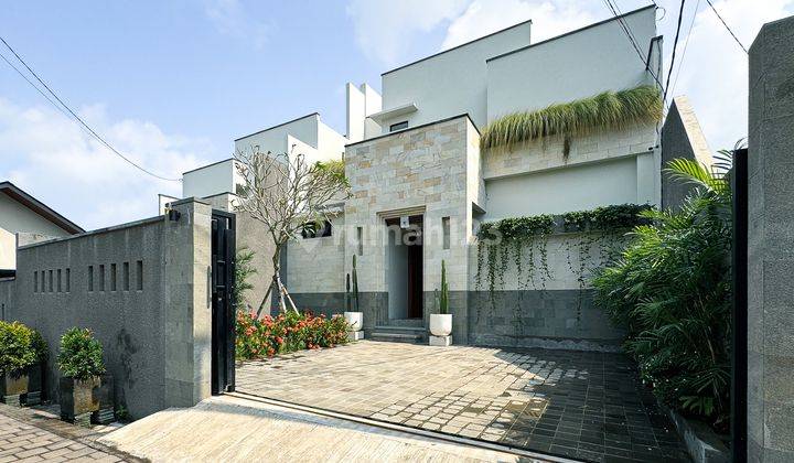 Villa 3BR Luxury Modern Furnished di Ungasan, Bali. 1