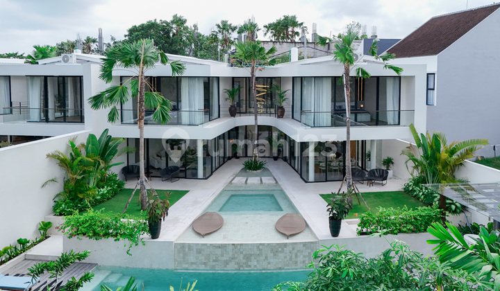 Villa 4BR Brand New Luxury Topical  di Umalas