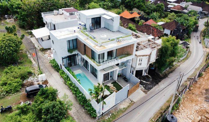 Villa 3BR Luxury Modern dengan Rooftop di Ungasan, Badung. 1