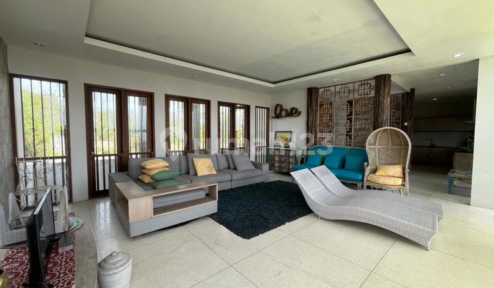 4BR Contemporary Hills Villa in Ungasan Jimbaran, near GWK 2